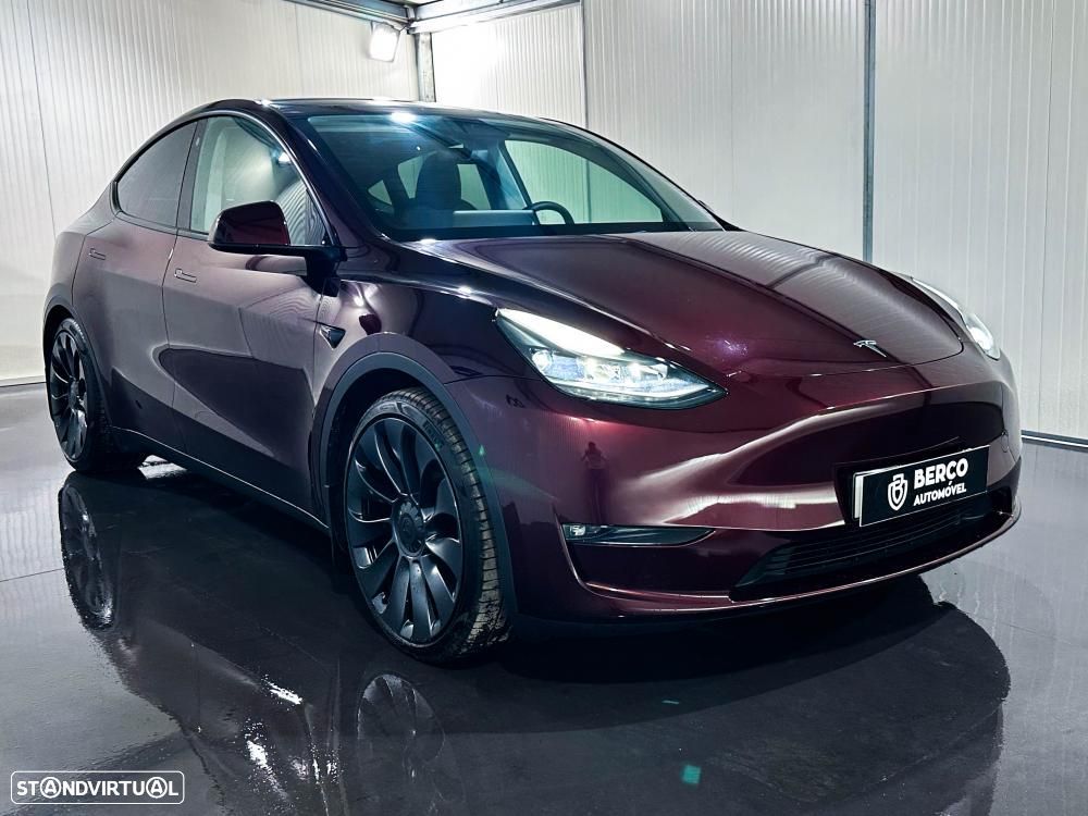 Tesla Model Y 2023 photo 3