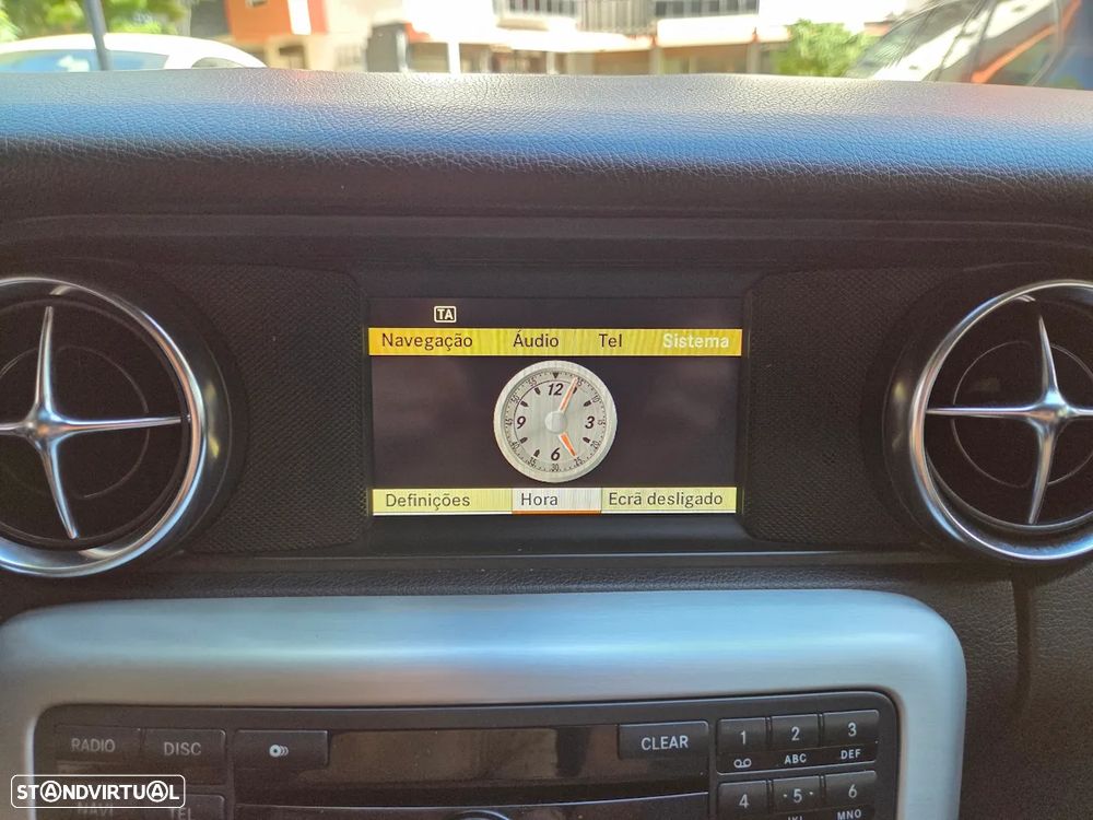 Mercedes-Benz SLK 200 (BlueEFFICIENCY) 7G-TRONIC - 38