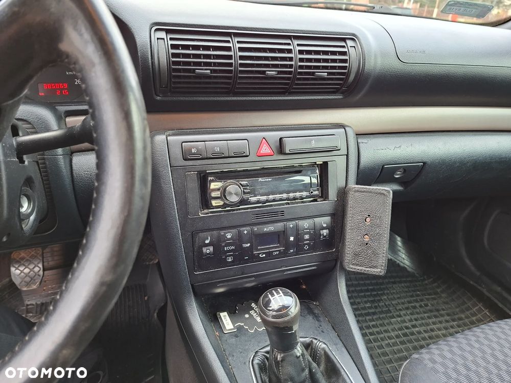 Audi A4 Avant 1.9 TDI - 6