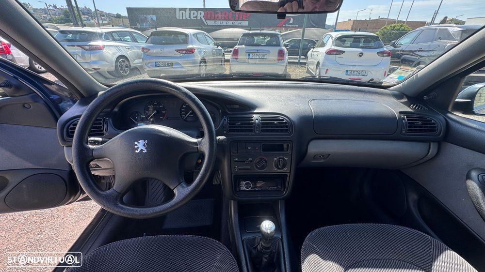Peugeot 406 - 15