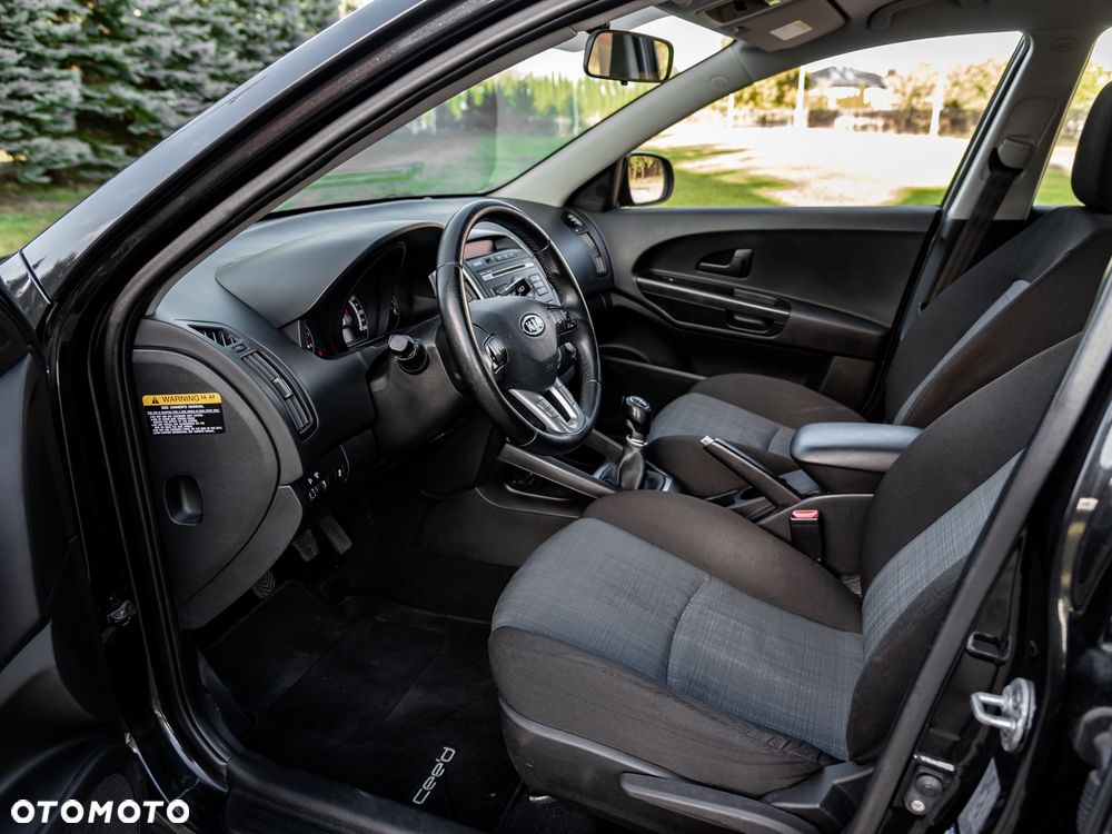 Kia Ceed - 18