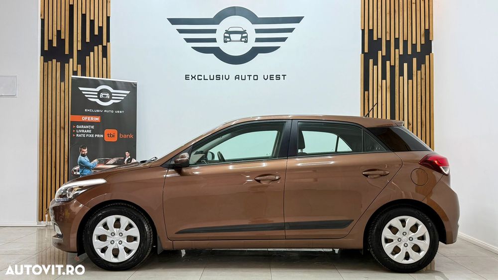 Hyundai i20 - 12