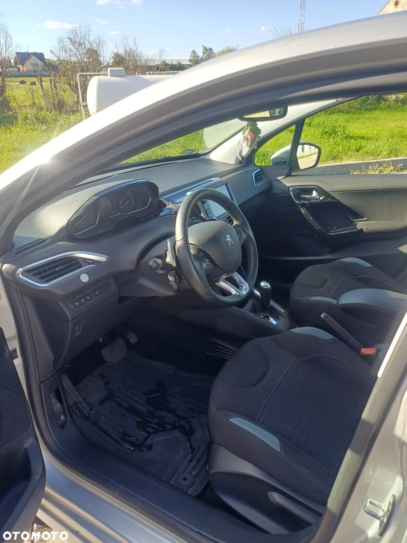 Peugeot 208 1.2 VTi Active ETG5 - 10