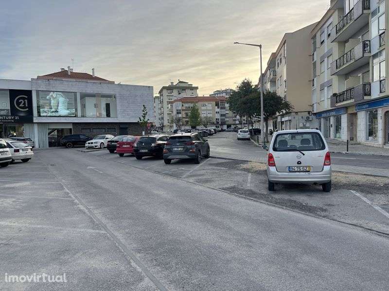 Corrois T2 no centro 5m estacão - Grande imagem: 5/9