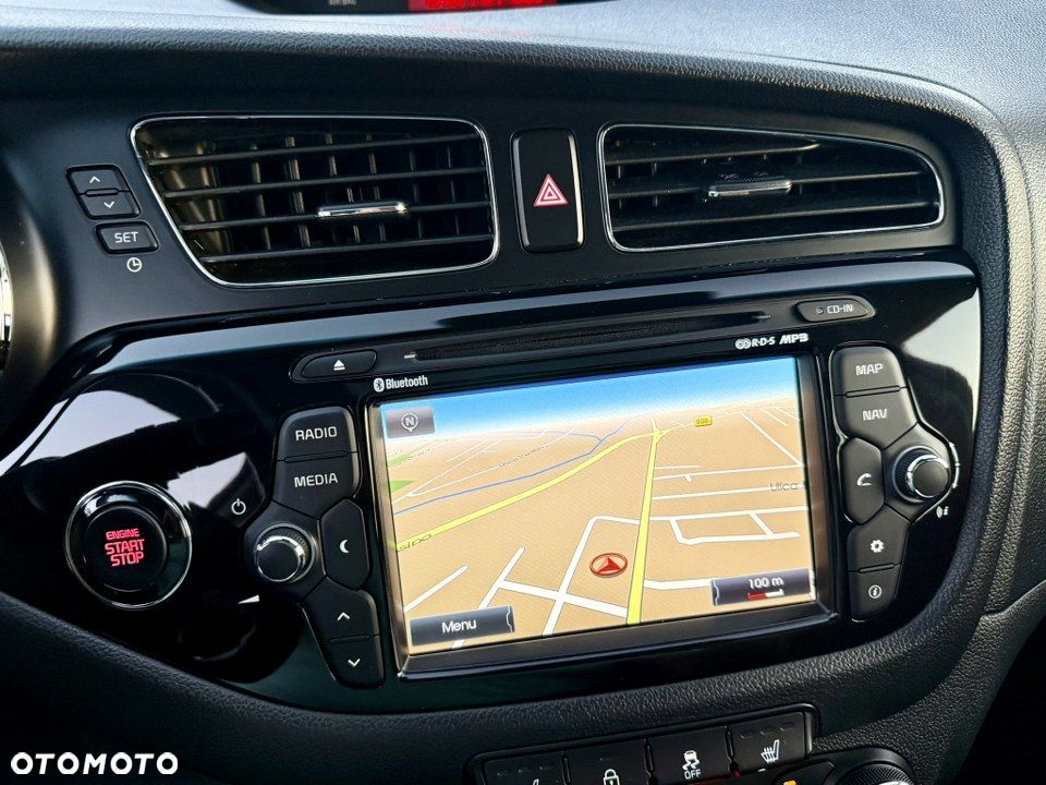 Kia Ceed 1.6 GDI XL DCT - 23