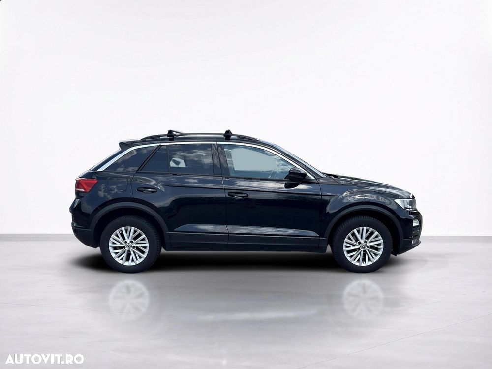 Volkswagen T-Roc - 8