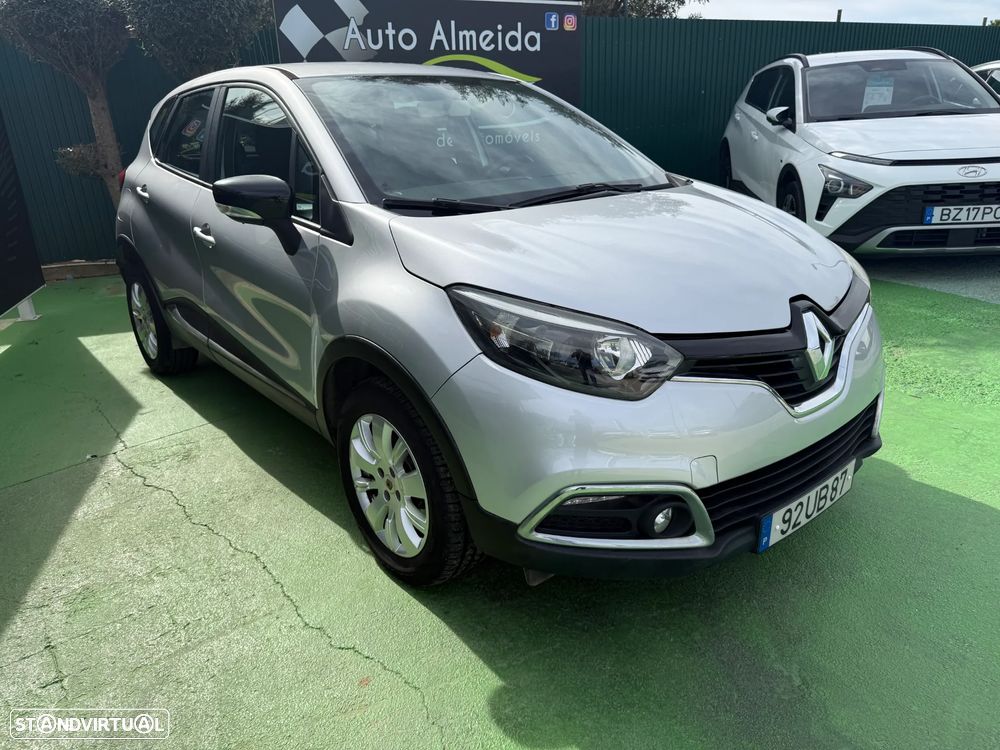 Renault Captur 1.5 dCi Exclusive - 10