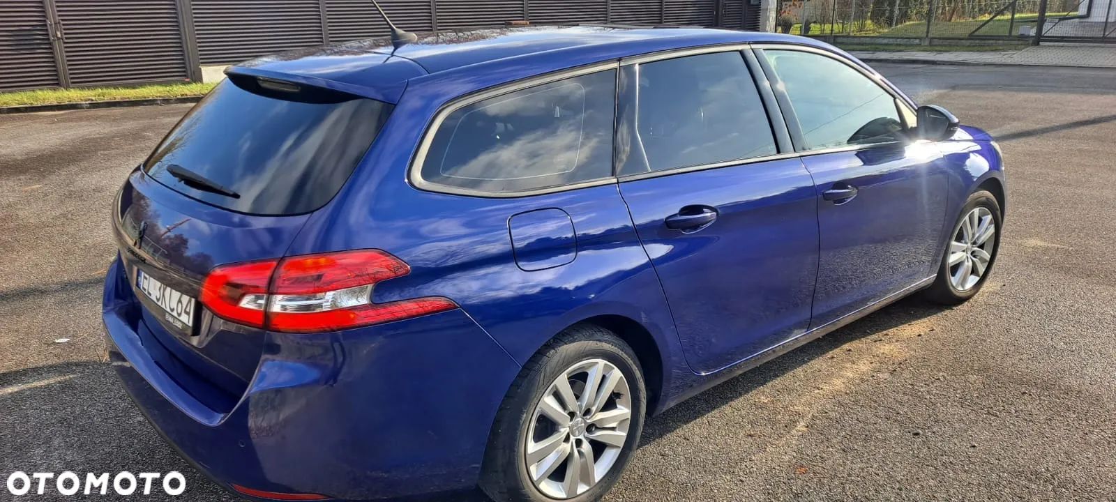 Peugeot 308 - 1