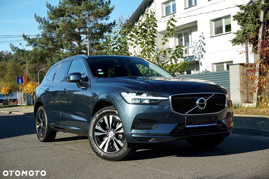 Volvo XC 60 B4 B Geartronic Momentum Pro - 2
