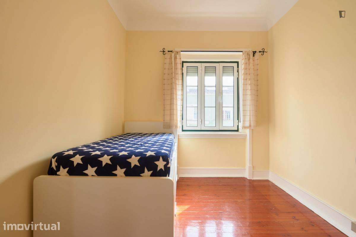 Apartamento com 3 quartos - localizado em Campo de Ourique Lisbon - Grande imagem: 4/60