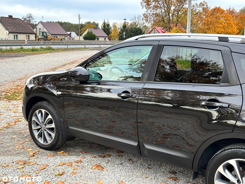 Nissan Qashqai 2.0 4 x 4 tekna - 31