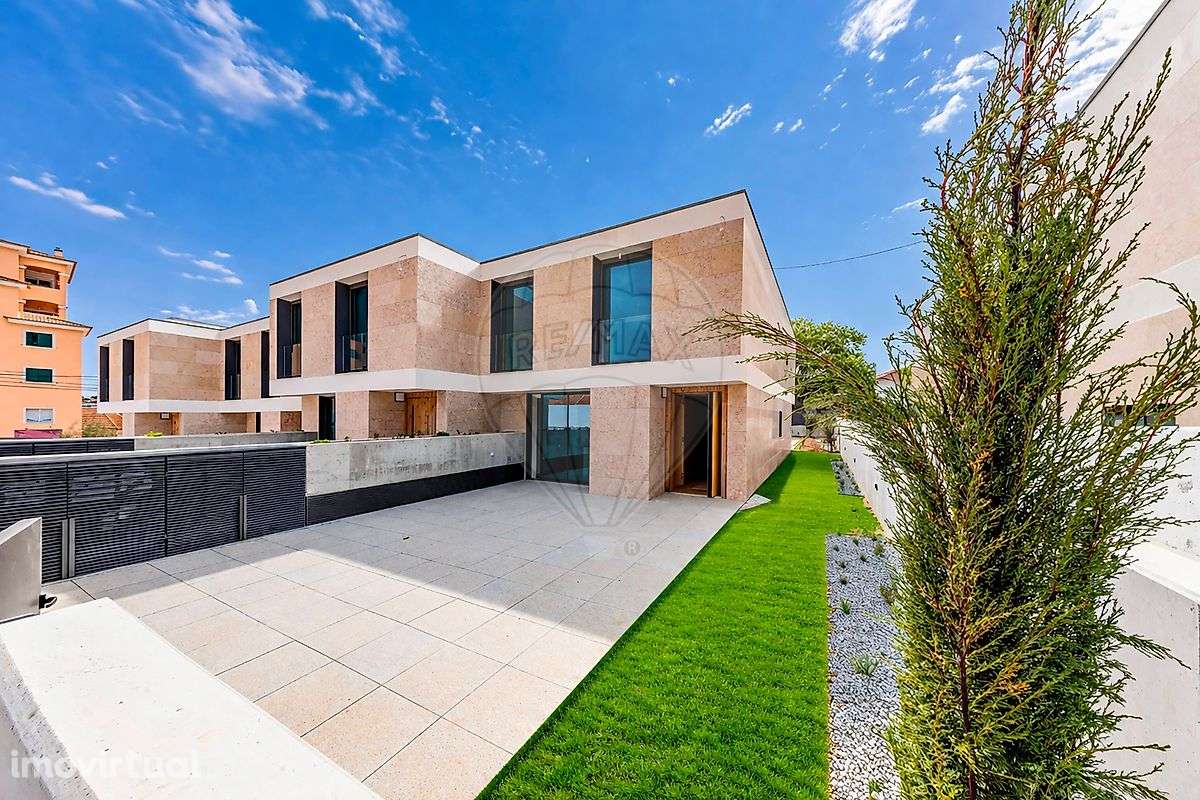 Moradia T3 para venda - Grande imagem: 2/43