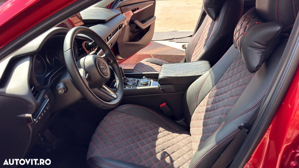 Mazda 3 e-Skyactiv X186 AT MHEV Exclusive-Line - 25