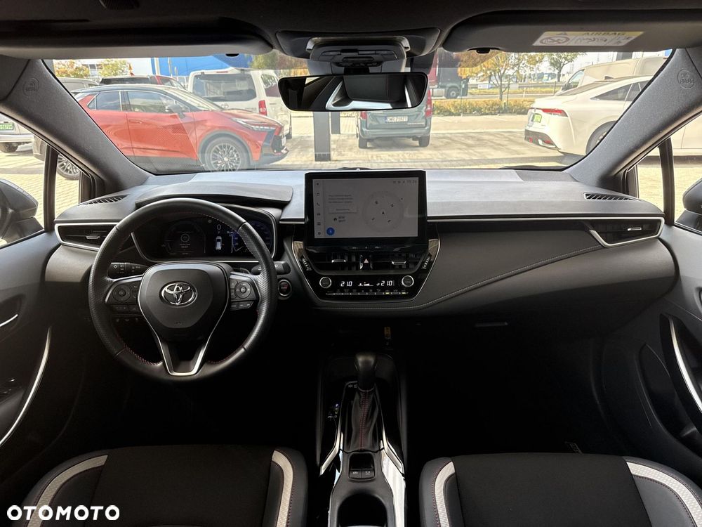 Toyota Corolla 2.0 Hybrid GR Sport Dynamic - 11