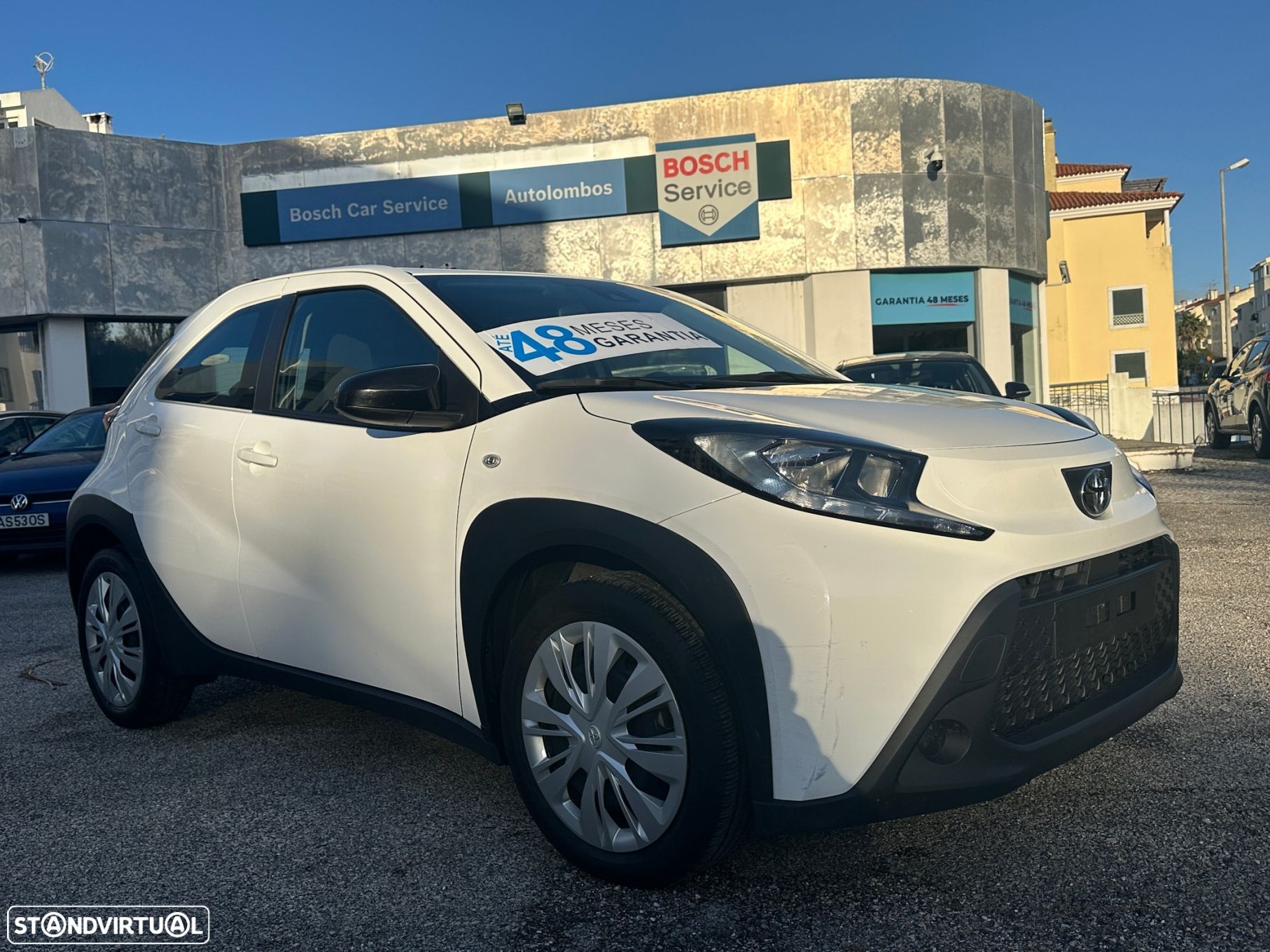 Toyota Aygo X 1.0 Play CVT - 1