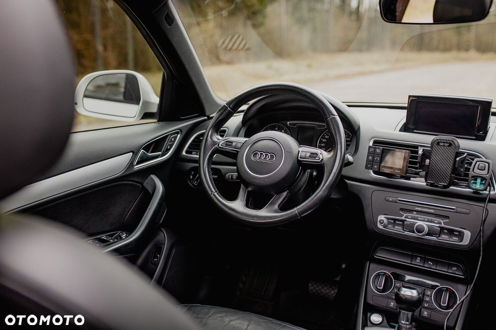 Audi Q3 40 TFSI Quattro S tronic advanced - 18