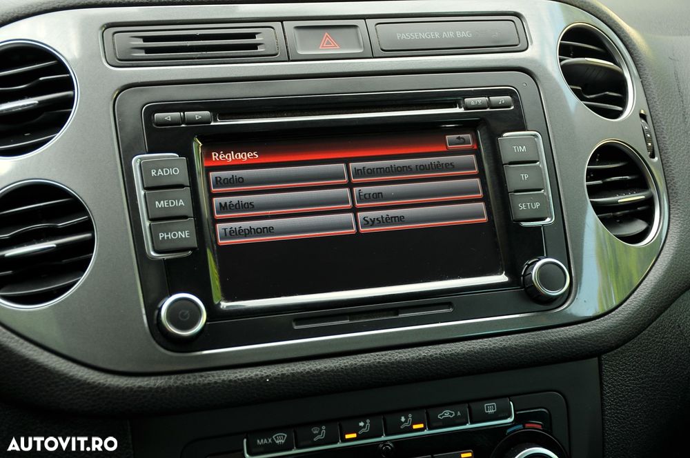 Volkswagen Tiguan 2.0 TDI DPF BlueMotion Technology Exclusive - 16