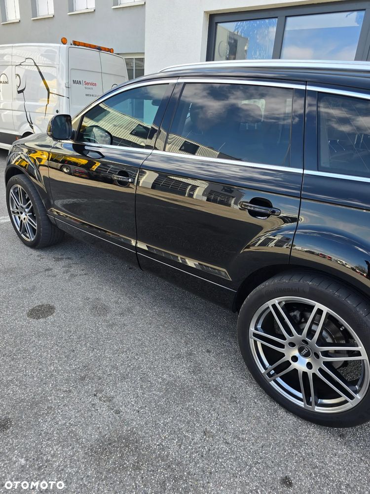 Audi Q7 - 3