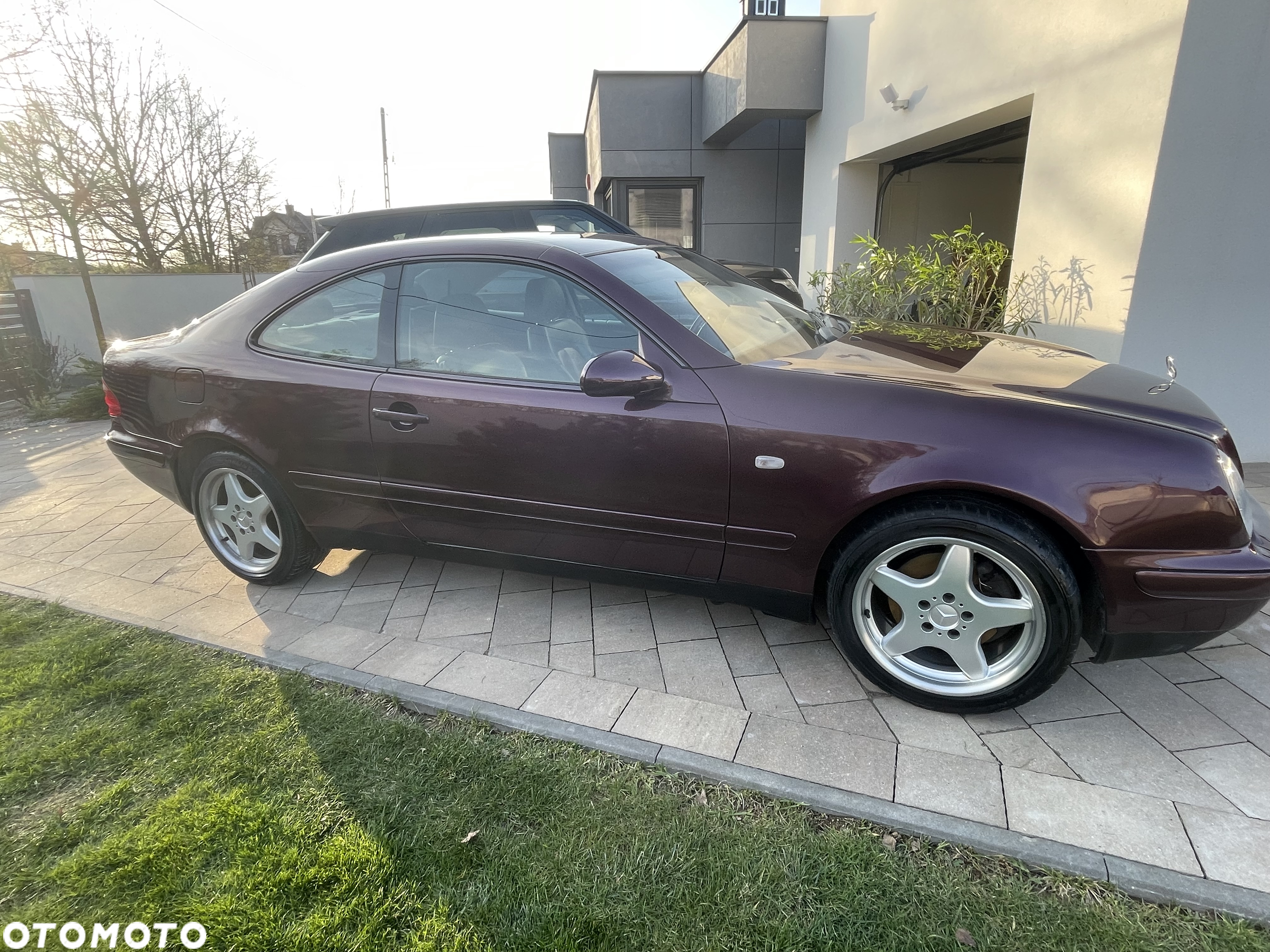 Mercedes-Benz CLK 320 - 2
