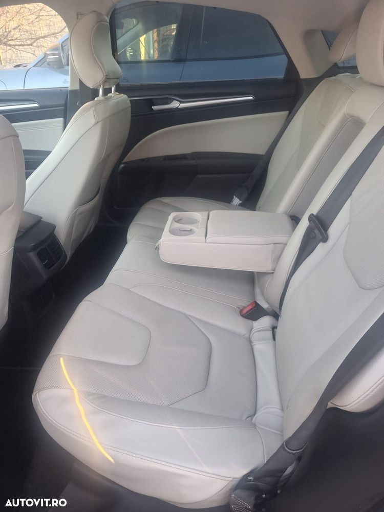 Ford Mondeo 2.0 TDCI PowerShift Titanium - 8