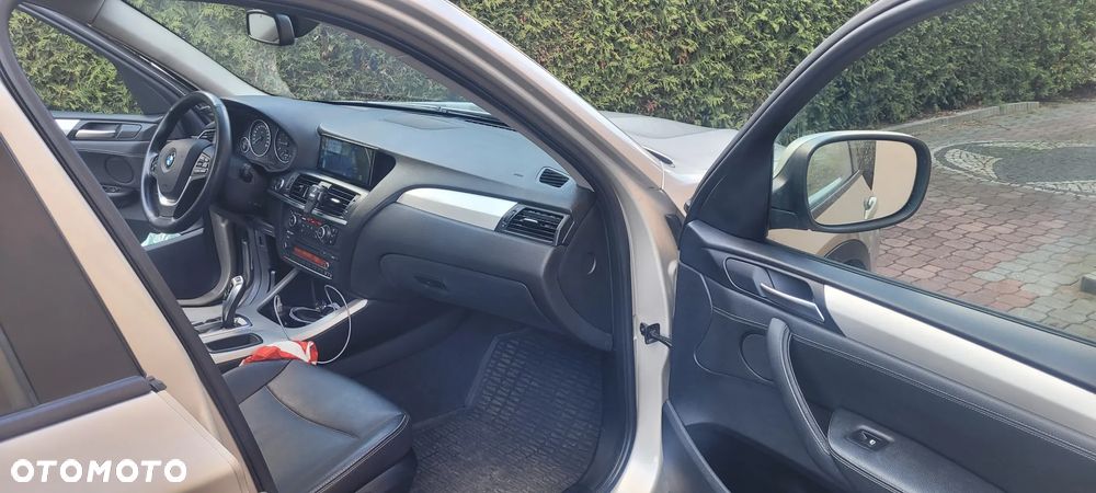 BMW X3 xDrive20d - 10