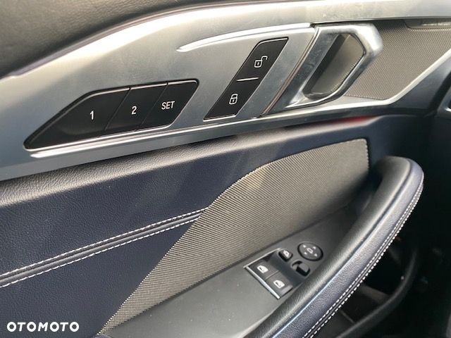 BMW Seria 8 M850i xDrive - 18