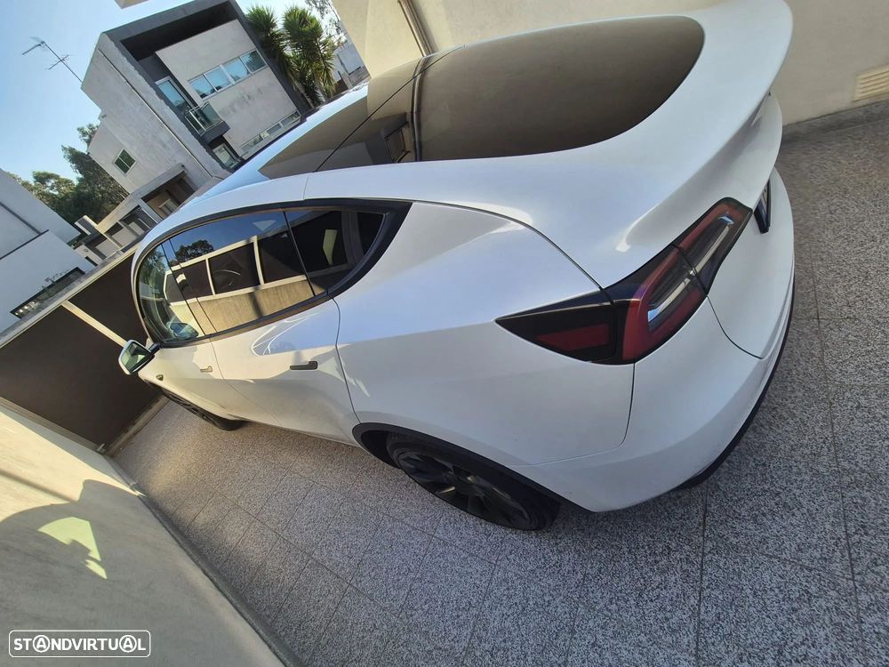 Tesla Model Y Long Range Tração Integral - 11