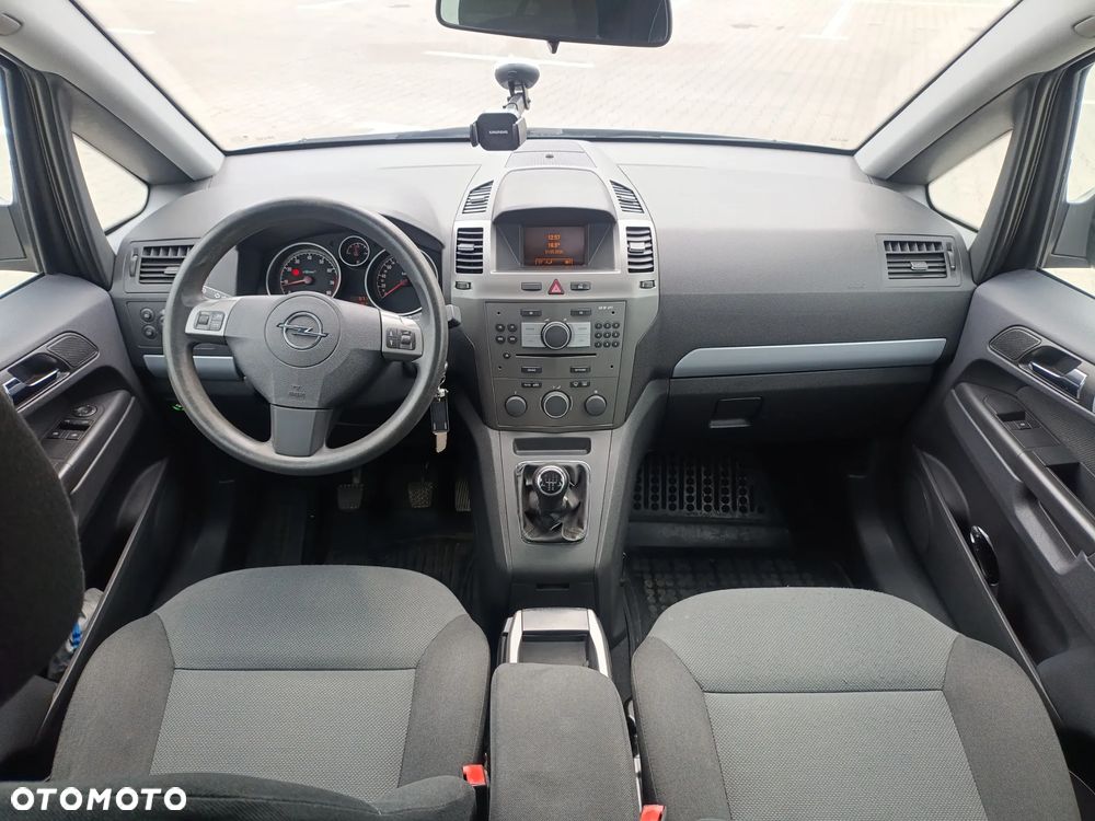 Opel Zafira 1.8 Enjoy - 7