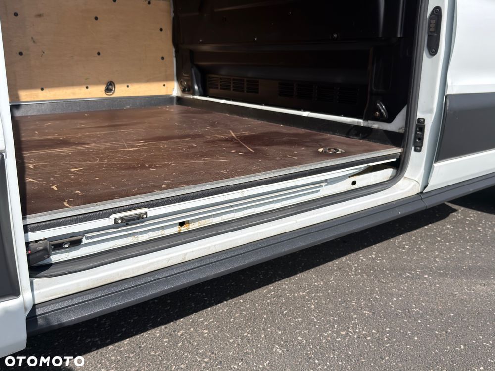 Ford TRANSIT L3H2 - 23