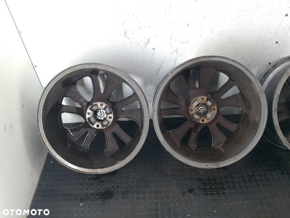 FELGI ALUMINIOWE KOMPLET 18 DS 4 I 9688904377 - 9