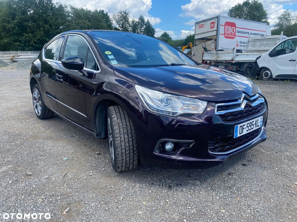 DS Automobiles DS 4 - 7