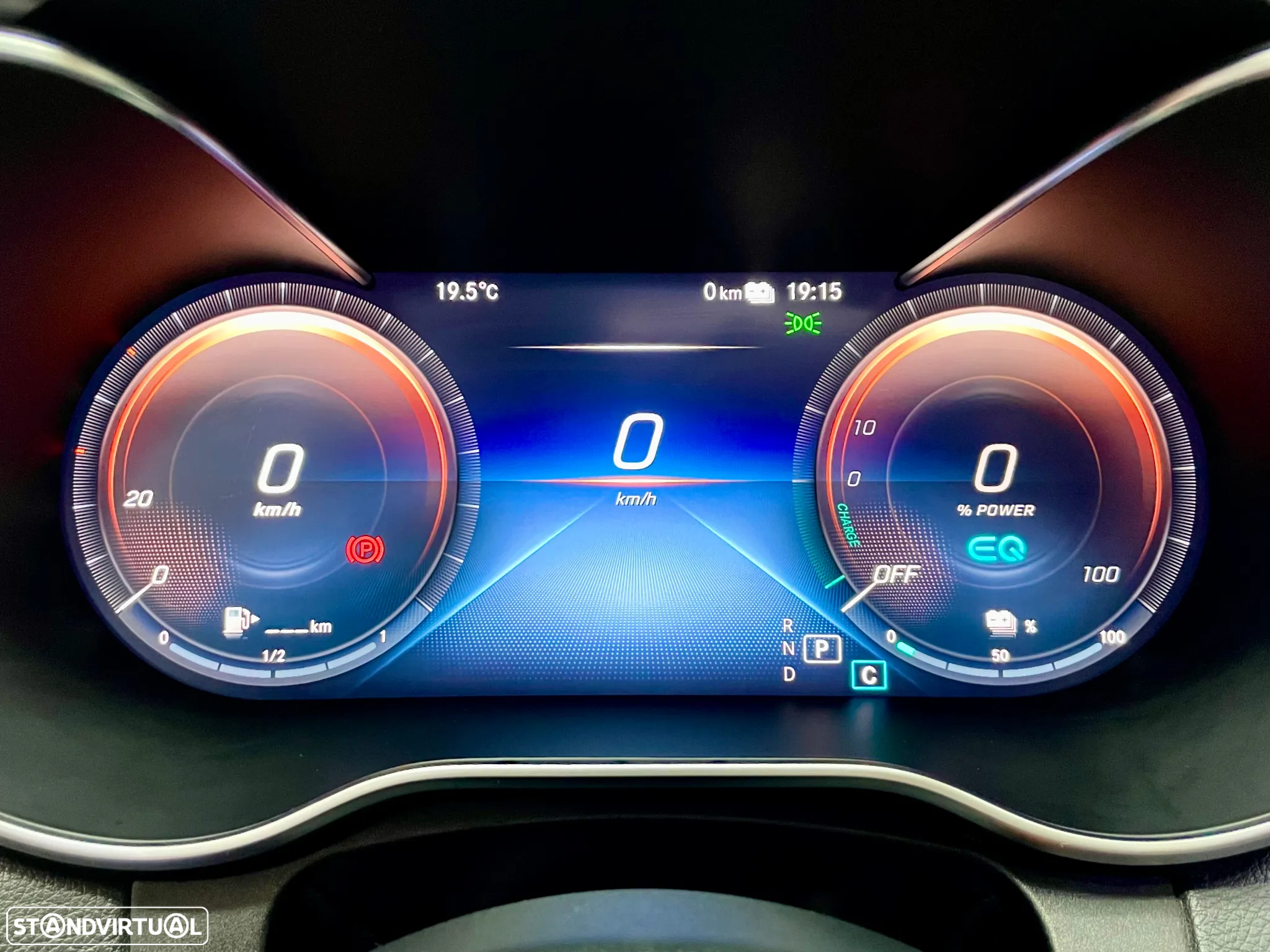Mercedes-Benz C 300 de AMG Line - 19