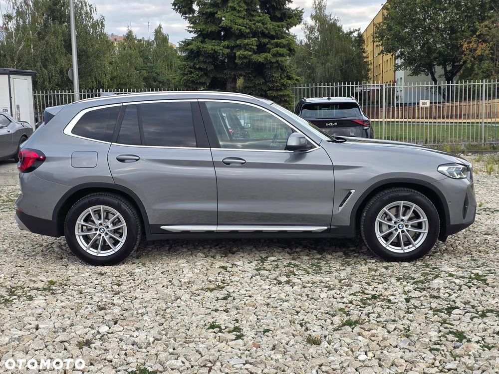 BMW X3 xDrive30d mHEV - 12