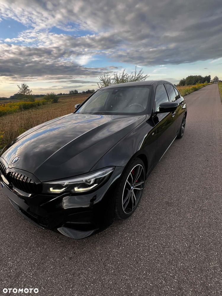 BMW Seria 3 320d xDrive M Sport sport - 9