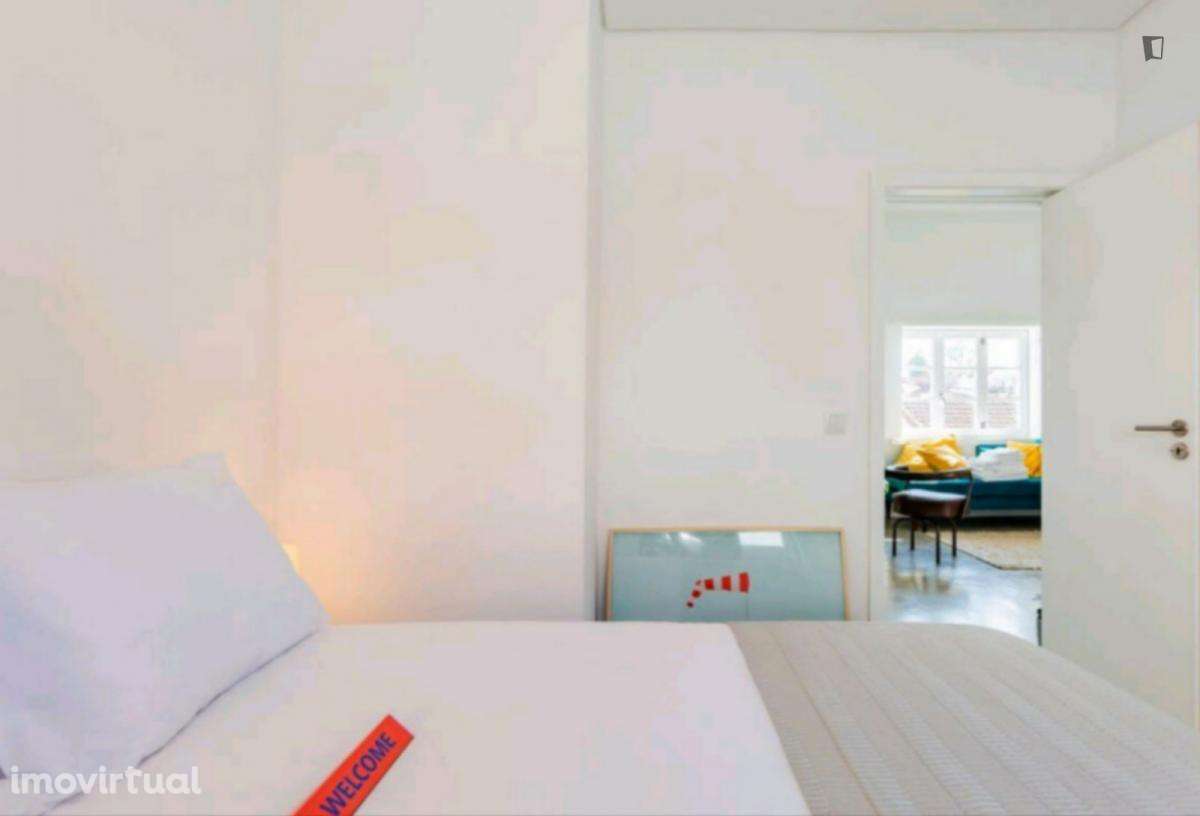 Casa com 2 quartos - localizado em Santa Marinha Porto - Grande imagem: 4/46