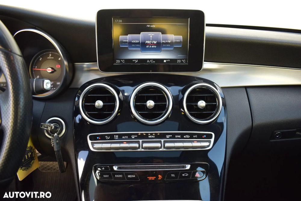 Mercedes-Benz C - 11