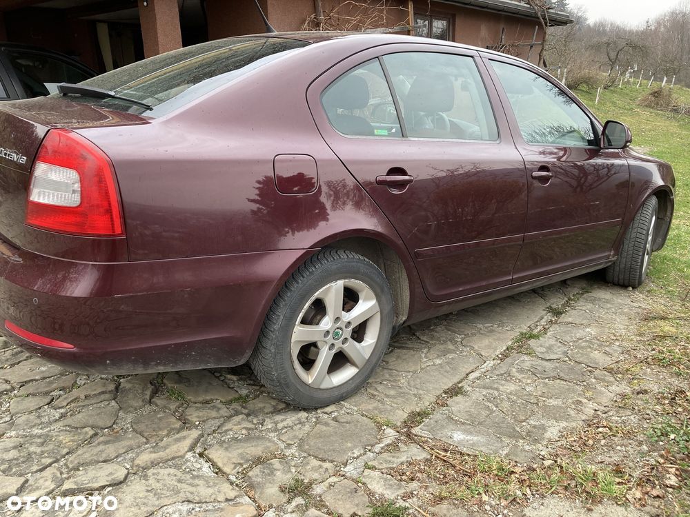 Skoda Octavia 2.0 TDI DPF Ambition - 4