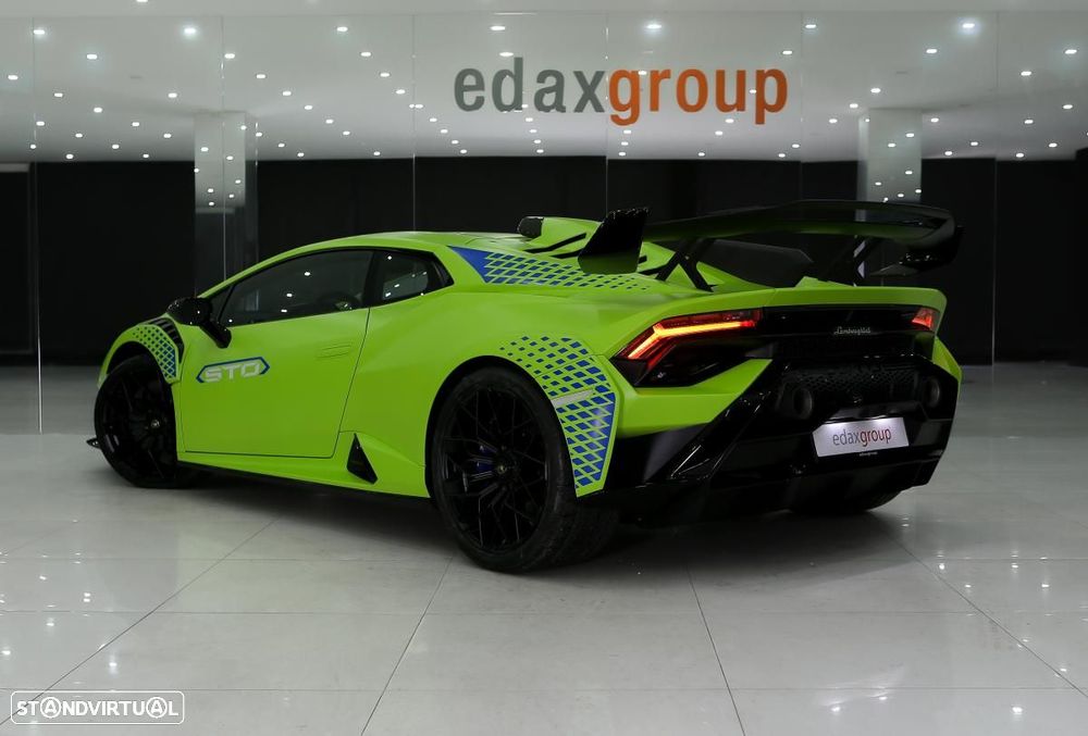 Lamborghini Huracán STO - 4