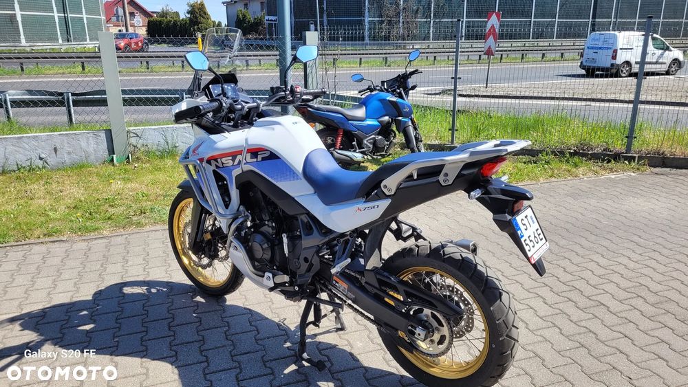 Honda XL - 6