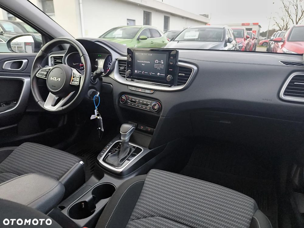 Kia Ceed 1.5 T-GDI M DCT - 26