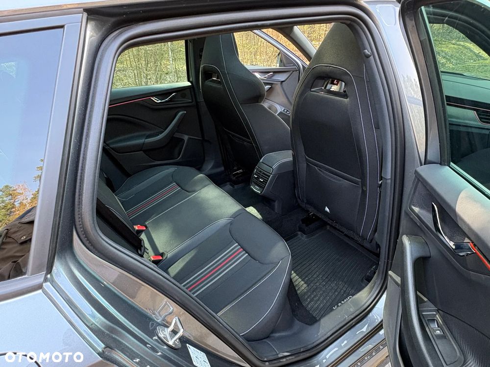 Skoda Kamiq 1.5 TSI Monte Carlo DSG - 12