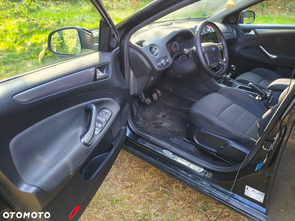Ford Mondeo 2.0 TDCi Trend - 8