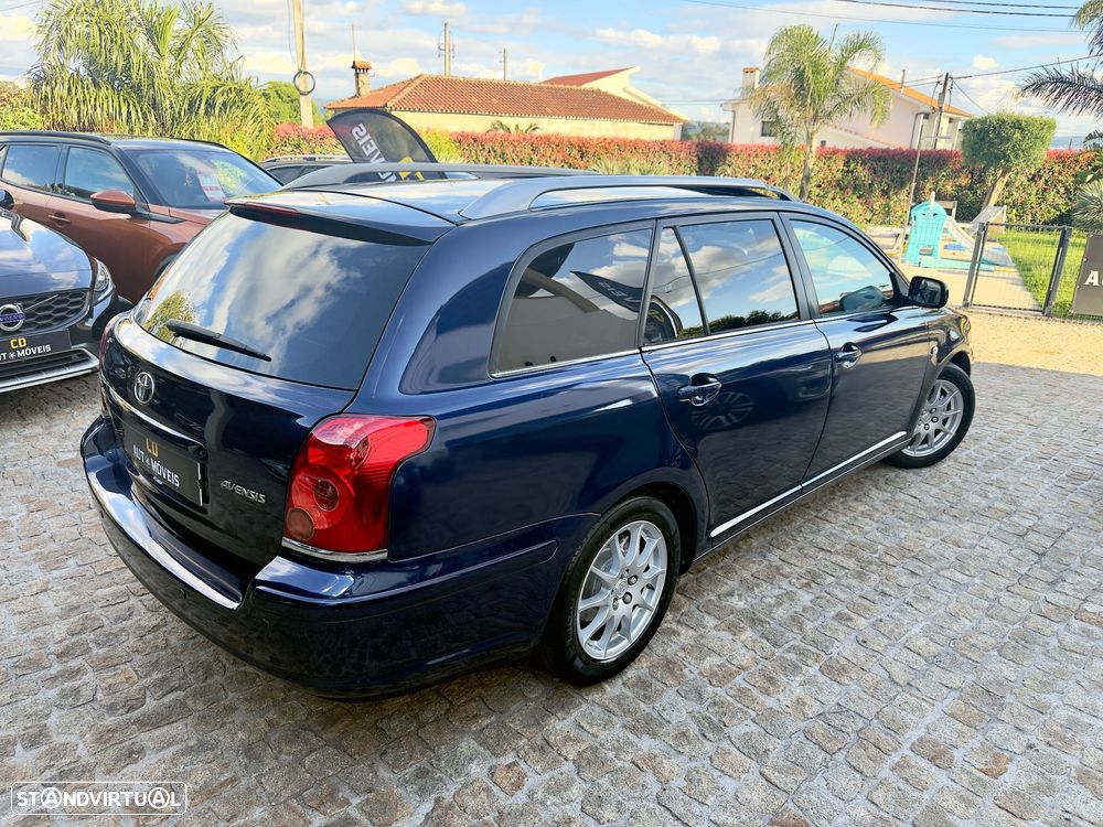Toyota Avensis SW 1.8 VVT-i TA - 2