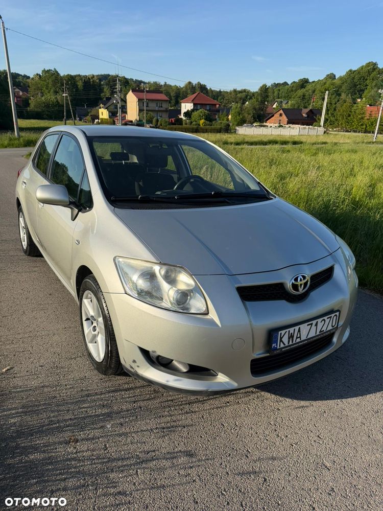 Toyota Auris 1.6 Executive - 14