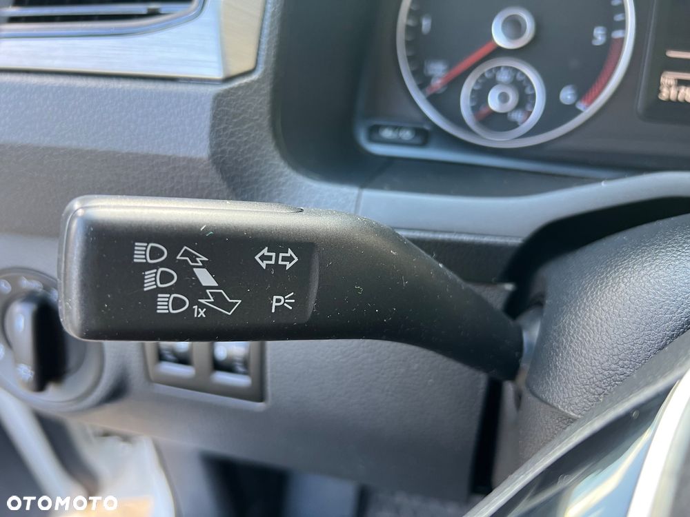 Volkswagen Caddy Maxi 2.0 TDI Comfortline DSG - 26