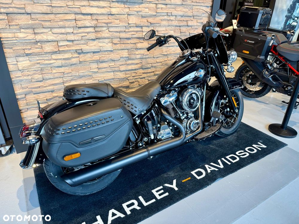 Harley-Davidson Softail Heritage Classic - 4