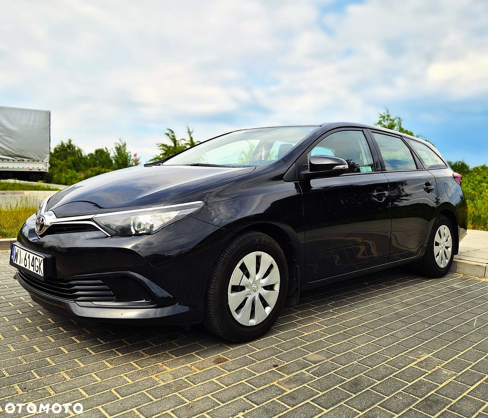 Toyota Auris - 3