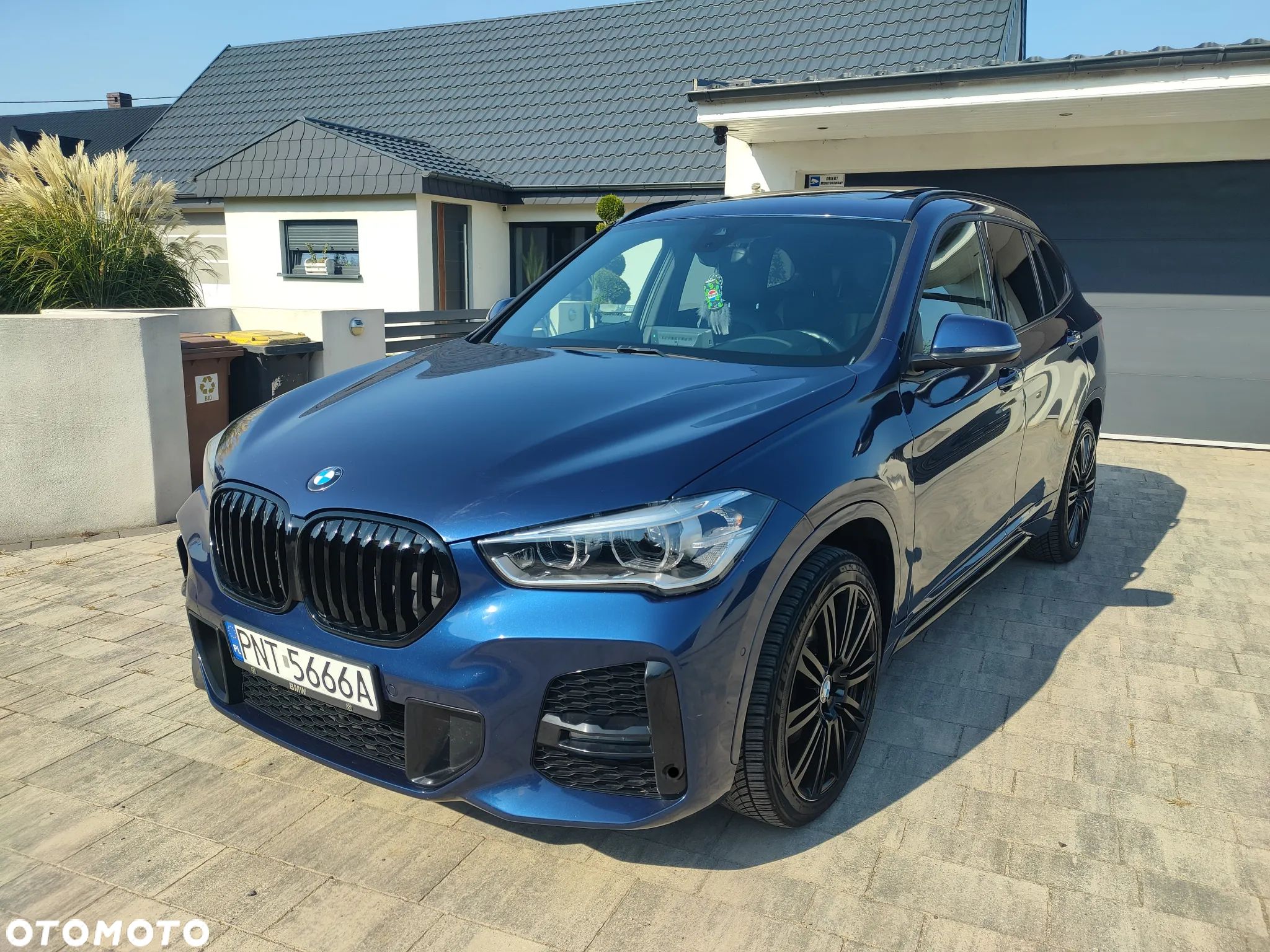 BMW X1 sDrive18i - 1