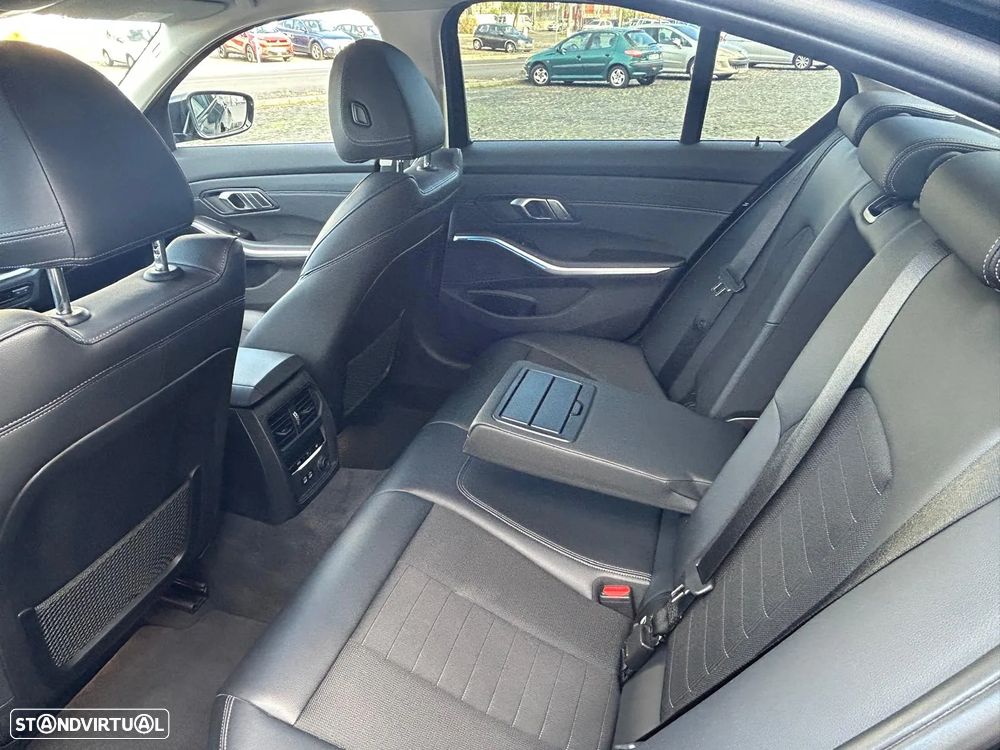 BMW 330 e Line Sport Auto - 15
