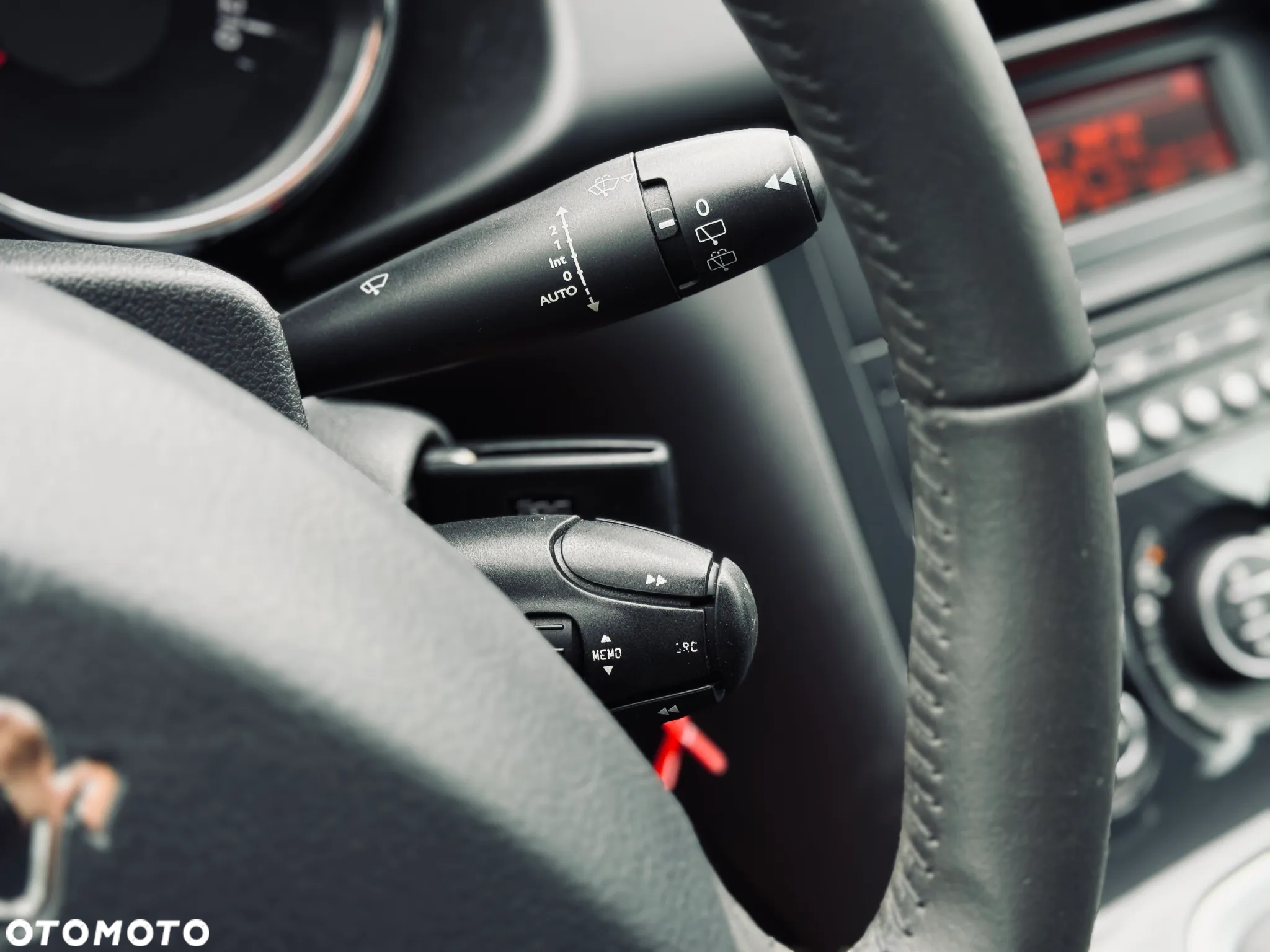 Peugeot 3008 HDi FAP 110 Platinum - 34
